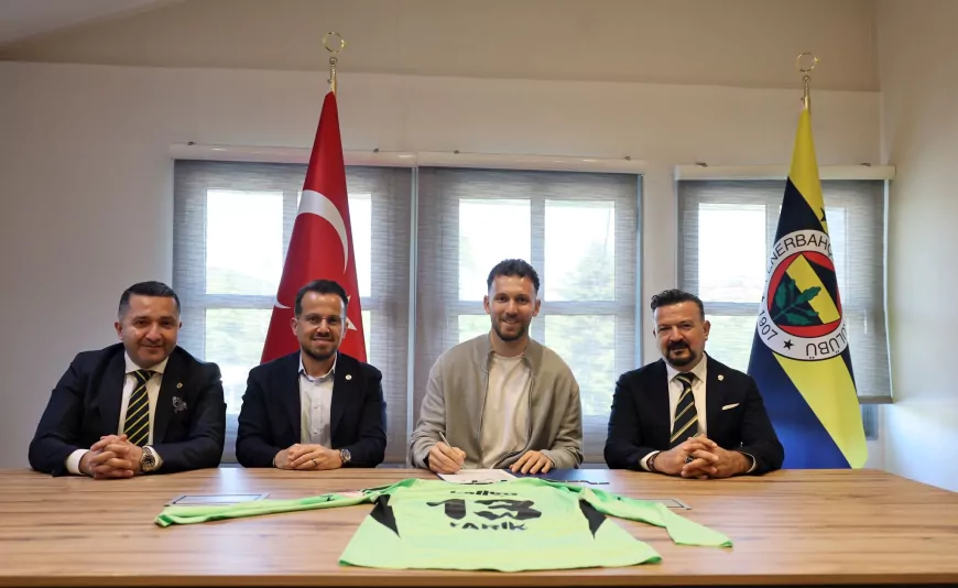 Fenerbahçe Spor Kulübü, Kaleci Tarık Çetin’in Sözleşmesini 2028-2029 Sezonu Sonuna Kadar Uzattı