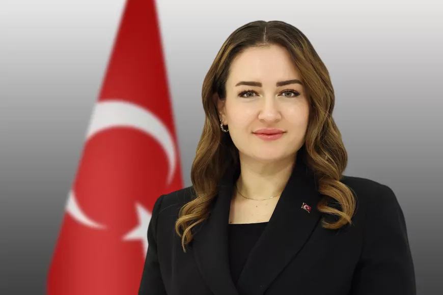Antalya Büyükşehir Belediyesi Başkan Vekili Av. Büşra Özdemir: “19 Mayıs’ta Yakılan Bağımsızlık Meşalesi Yolumuzu Aydınlatmayı Sürdürüyor”
