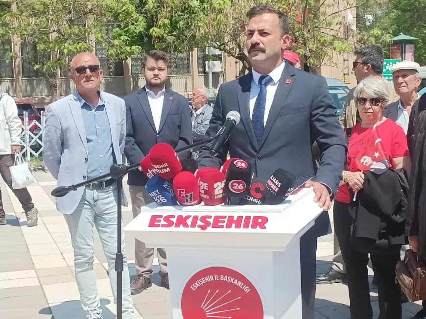 CHP Eskişehir İl Başkanı Av. Talat Yalaz: “19 Mayıs saraya değil millete güvenenlerin tarihidir”