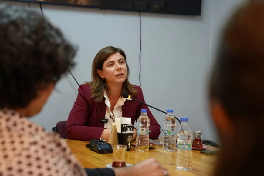 Diyarbakır Büyükşehir Belediyesi Eşbaşkanı Serra Bucak: “Kadınların ortak mücadele zeminlerini güçlendirmesi gerekiyor”