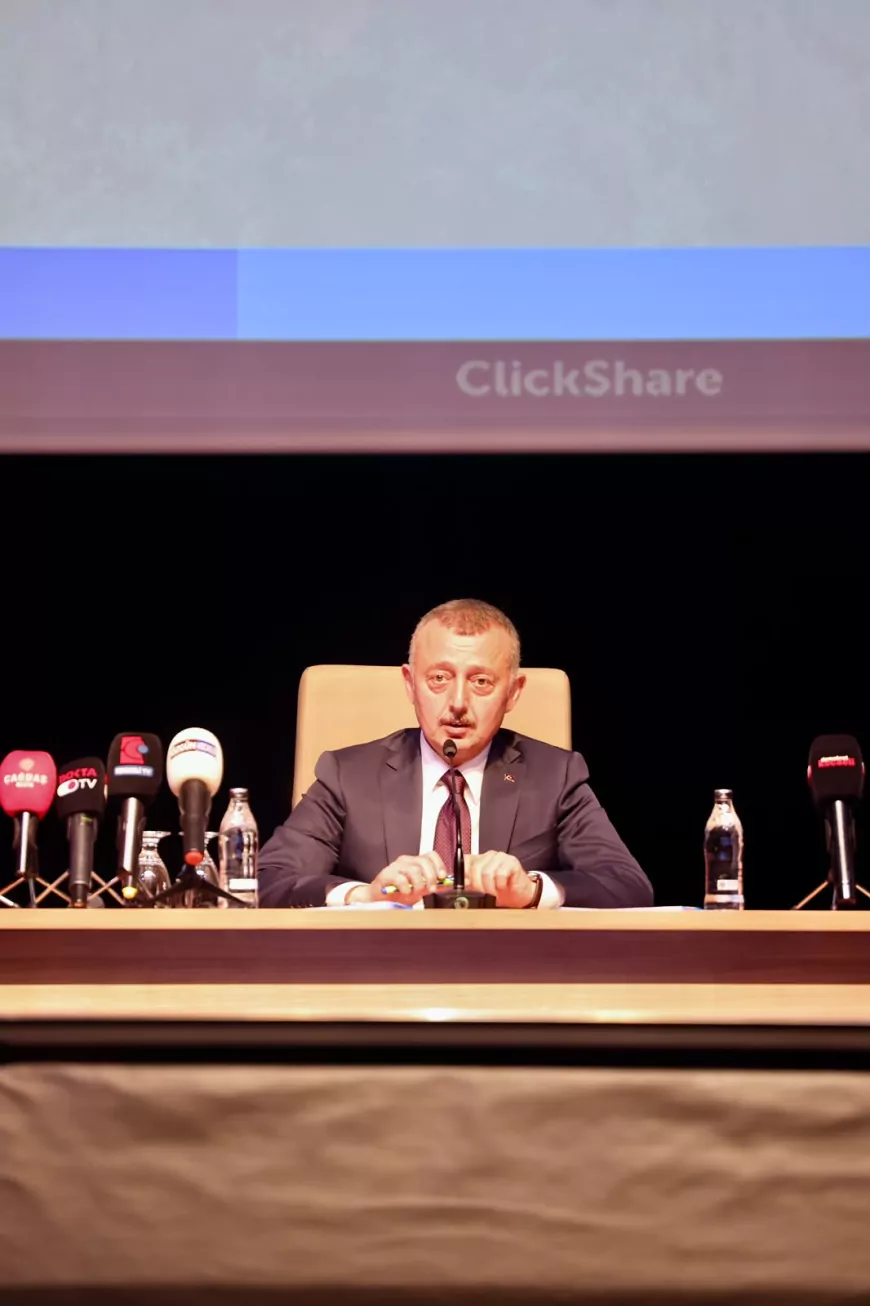 Kocaeli Büyükşehir Belediye Başkanı Tahir Büyükakın: “Kesin Hesapta Neyi Reddediyorsunuz”