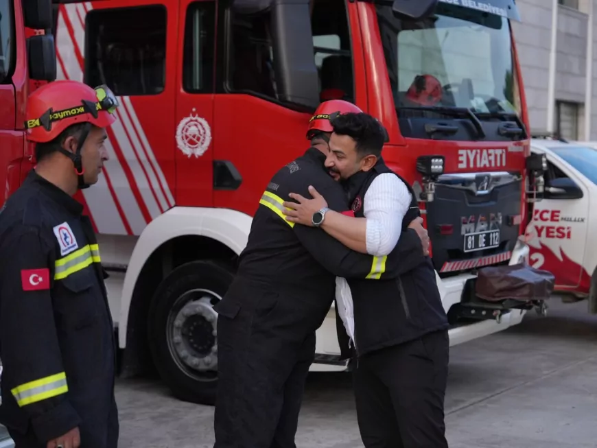 Düzce İtfaiyesi ile Fransız GIS-FRANCE ekibi depremde kurtardıkları Mahmut Şahin ile yıllar sonra buluştu