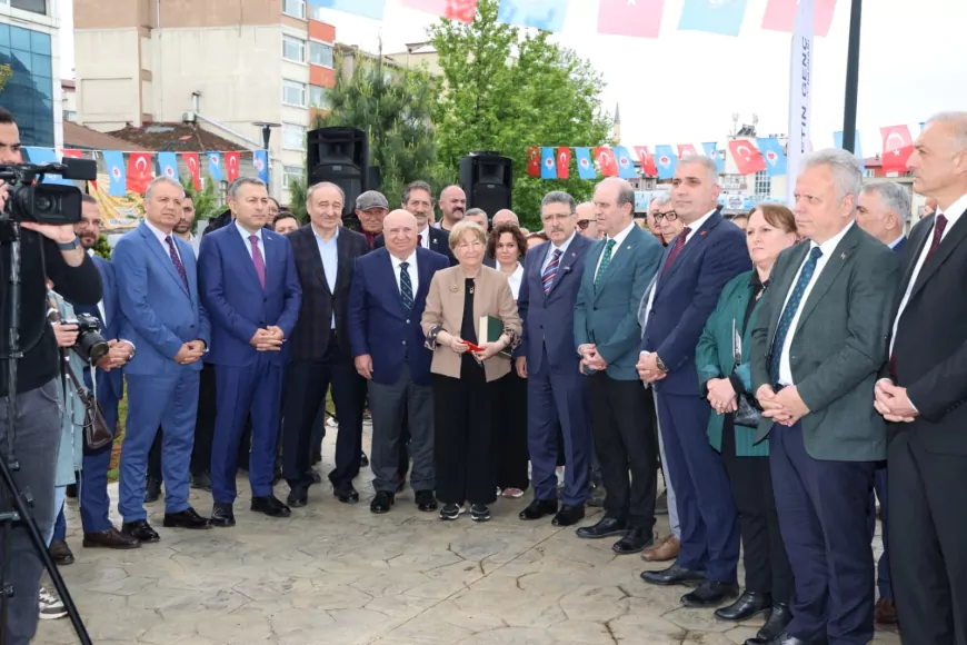 Trabzon Büyükşehir Belediye Başkanı Ahmet Metin Genç: “Ahmet Şener’in hatırasını ebediyen yaşatacağız”