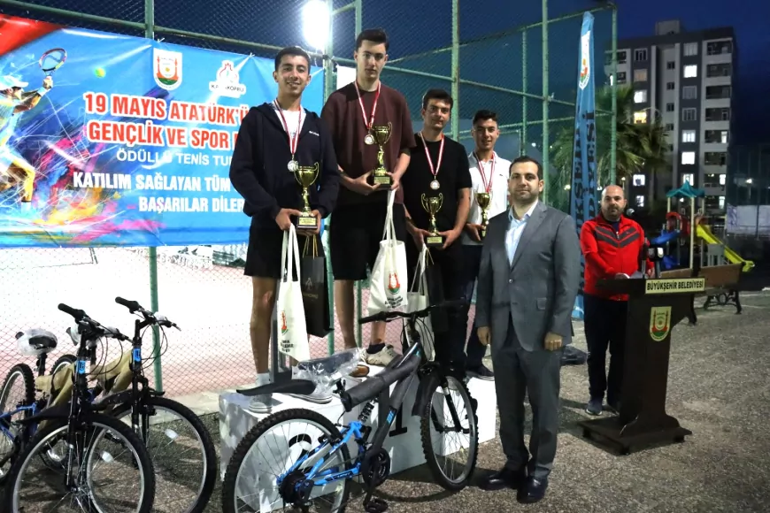 Karaköprü Belediye Başkanı Nihat Çiftçi: “Sporun gelişmesi için ortak çalışmalar yürütüyoruz”