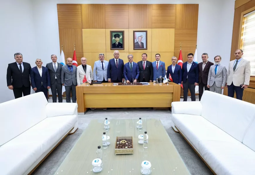Sakarya Büyükşehir Belediye Başkanı Yusuf Alemdar: “Esnafımızla bir ve beraber olmaya devam edeceğiz”