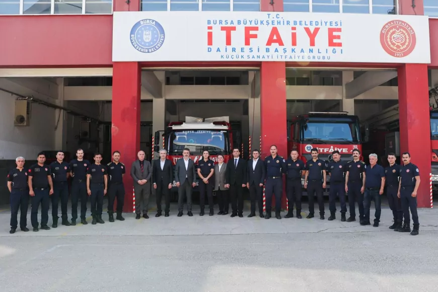 Bursa Büyükşehir Belediyesi Başkan Vekili Şahin Biba’dan Bayramda Görev Yapacak İtfaiye Personeline Ziyaret