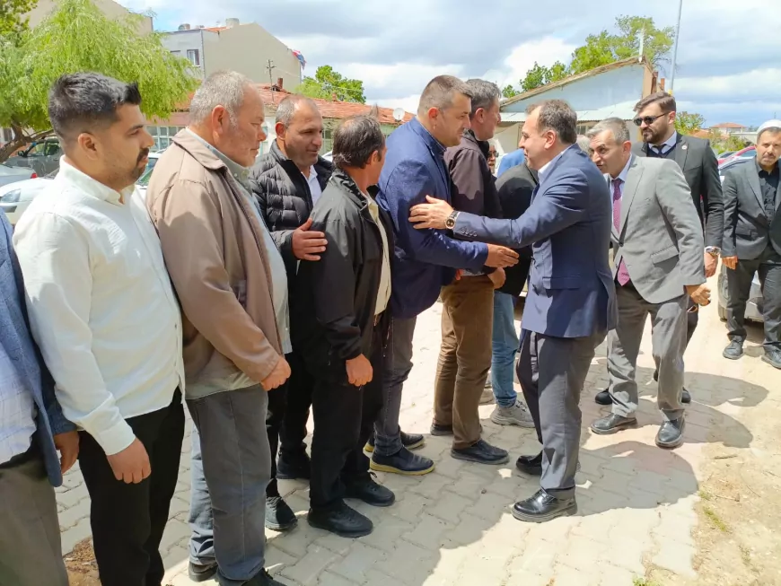 MHP Eskişehir İl Başkanı Ayhan Sezer Alpu Teşkilatıyla Yeni Hizmet Binasında Bayramlaştı