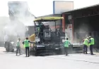 HATAY BÜYÜKŞEHİR BELEDİYESİ DÖRTYOL SANAYİ SİTESİ’NDE 4 KİLOMETRELİK YOLU ASFALTLA YENİLİYOR