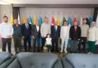 Yeniden Refah Partisi Eskişehir İl Yönetimi, ESOB Başkanı Adnan Karamanlı’yı ziyaret etti