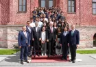 İstanbul Valisi Davut Gül “İnsanlığın Yükü: Dekolonizasyonun Bugünü” Sergisinde Çocuklarla Birlikte İncelemelerde Bulundu