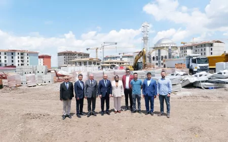 AK Parti Eskişehir İl Başkanı Gürhan Albayrak: “Kocakır’daki Yeni Yaşam Alanı 2027’nin İkinci Yarısında Teslim Edilecek”
