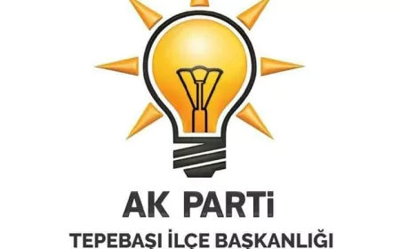 AK Parti Tepebaşı Grubu Tepebaşı Belediye Meclisi’nde Yaşananlara Tepki Gösterdi