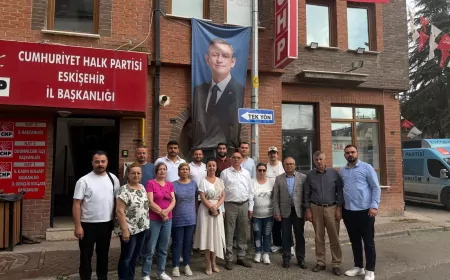 CHP Odunpazarı İlçe Başkanı Rahmi Çınar: “Genel Başkanımız Özgür Özel’in Yanındayız ve Arkasındayız”