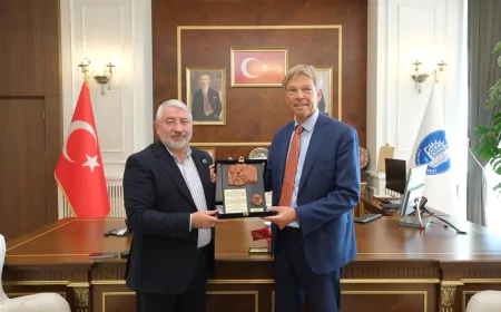 Yerel Yönetimler Çorum Belediye Başkanı Dr. Halil İbrahim Aşgın: “Çorum Adeta Süper Lig’de Yer Alan Bir Şehirdir”