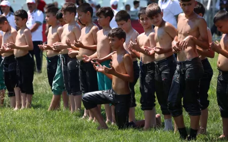 Kocaeli’de 18. Sekapark Altınkemer Yağlı Güreşleri Başladı, Yaklaşık Bin 700 Pehlivan Er Meydanına Çıktı