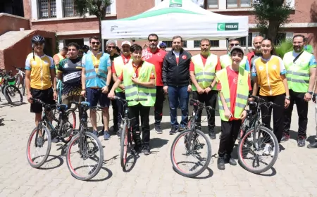 Şanlıurfa’da Yeşilay Bisiklet Turu Yoğun Katılımla Gerçekleşti, 5 Kişiye Bisiklet Hediye Edildi
