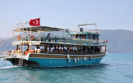 Muğla Büyükşehir Belediye Başkanı Ahmet Aras: “Şehit Ailelerimiz ve Gazilerimiz Başımızın Tacıdır”