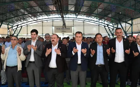 MHP Eskişehir İl Teşkilatı İnönü’de Düzenlenen Yağmur ve Şükür Duası Programına Katıldı