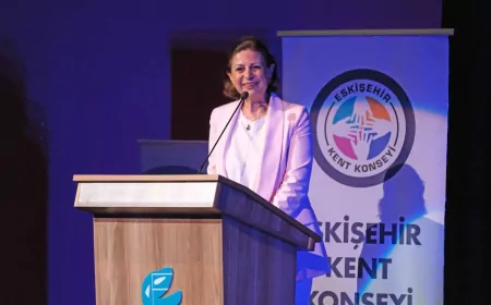 Eskişehir Büyükşehir Belediye Başkanı Ayşe Ünlüce: “Asıl Amacımız Gençlerimizi Sanatla Buluşturmak”
