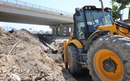 Hatay Büyükşehir Belediyesi HATSU Habibi Neccar Kavşağı Projesi Kapsamında İçme Suyu Hatlarını Yeni Güzergâhına Taşıdı