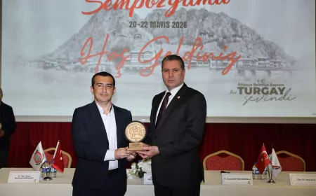 Amasya’da Düzenlenen Uluslararası Kültür ve Sanat Sempozyumu Bilim İnsanları ve Sanatçıları Bir Araya Getirdi