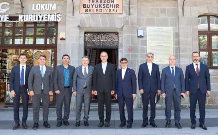 Trabzon Büyükşehir Belediye Başkanı Ahmet Metin Genç ve Büyükelçi Zadeh ticaret ve turizmde yeni adımlar için ortak irade ortaya koydu
