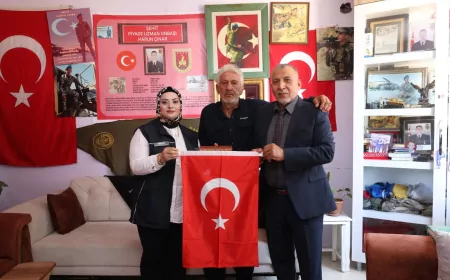 Hatay Büyükşehir Belediyesi Babalar Günü Öncesinde Şehit Babalarını Ziyaret Etti