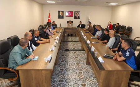 Hatay Büyükşehir Belediyesi’nden Babalar Günü’nde Personeline Duygu Dolu Sürpriz Buluşma