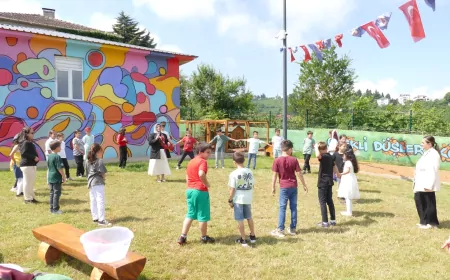 TRABZON BÜYÜKŞEHİR BELEDİYESİ ÇİLEKLİ DÜŞLER KÖYÜ YAŞAM MERKEZİ'NDE KARADENİZ KÜLTÜRÜ ÖĞRENCİLERLE BULUŞTU