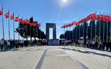 İstanbul Valiliği Himayesinde 4 Bin 689 Öğrenci Çanakkale Destanının Yazıldığı Tarihi Alanları Ziyaret Etti