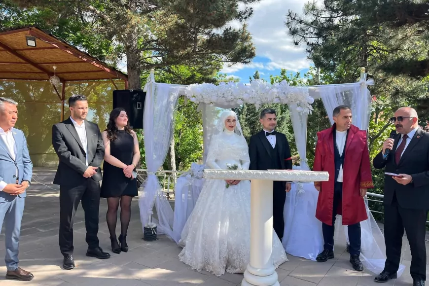 Delice’de Siyaset, Bürokrasi ve İş Dünyasını Buluşturan Düğünde Protokol Yoğun İlgi Gösterdi