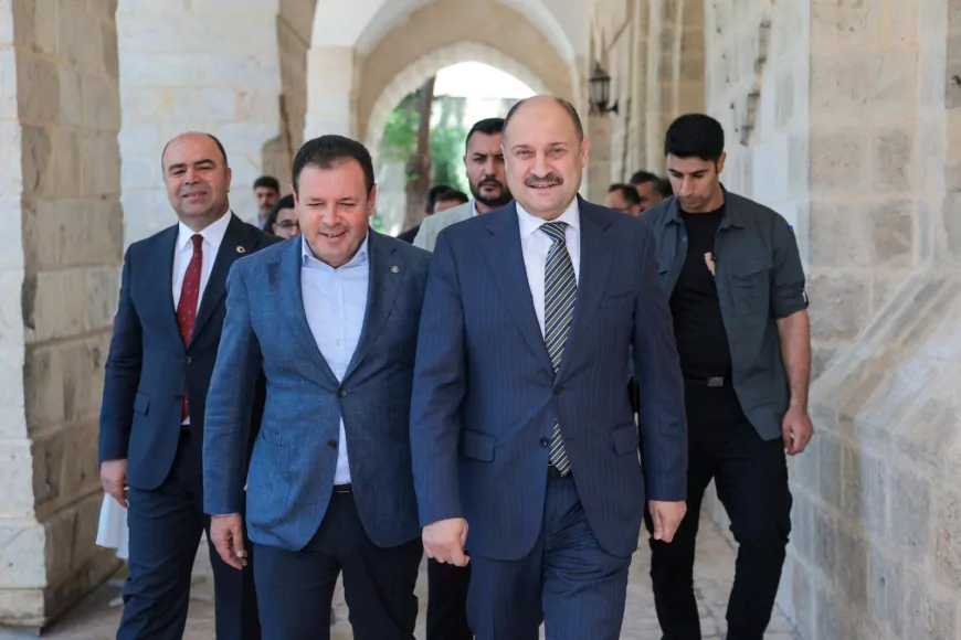 Şanlıurfa Büyükşehir Belediye Başkanı Mehmet Kasım Gülpınar: “Bir çocuğun yeniden gülümsemesi bazen bir şehrin yeniden nefes almasıdır”