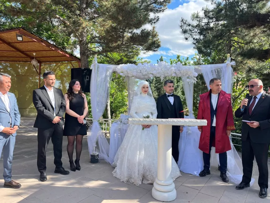 Delice’de Siyaset, Bürokrasi ve İş Dünyasını Buluşturan Düğünde Protokol Yoğun İlgi Gösterdi