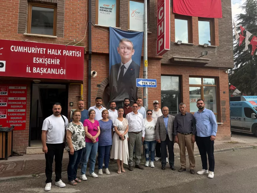 CHP Odunpazarı İlçe Başkanı Rahmi Çınar: “Genel Başkanımız Özgür Özel’in Yanındayız ve Arkasındayız”