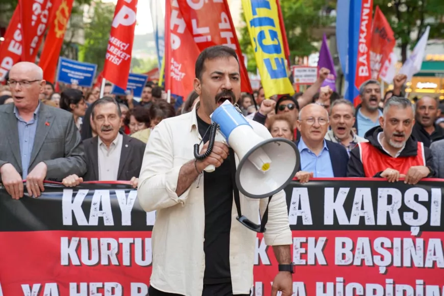 CHP Eskişehir İl Başkanı Talat Yalaz Hakkında Açılan Davaya Parti Teşkilatından Destek Mesajı