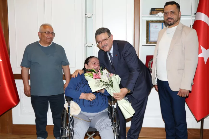Trabzon Büyükşehir Belediye Başkanı Ahmet Metin Genç: “30 Yıl Sonra Ayşe Karadağ’ı Annesiyle Buluşturduk”
