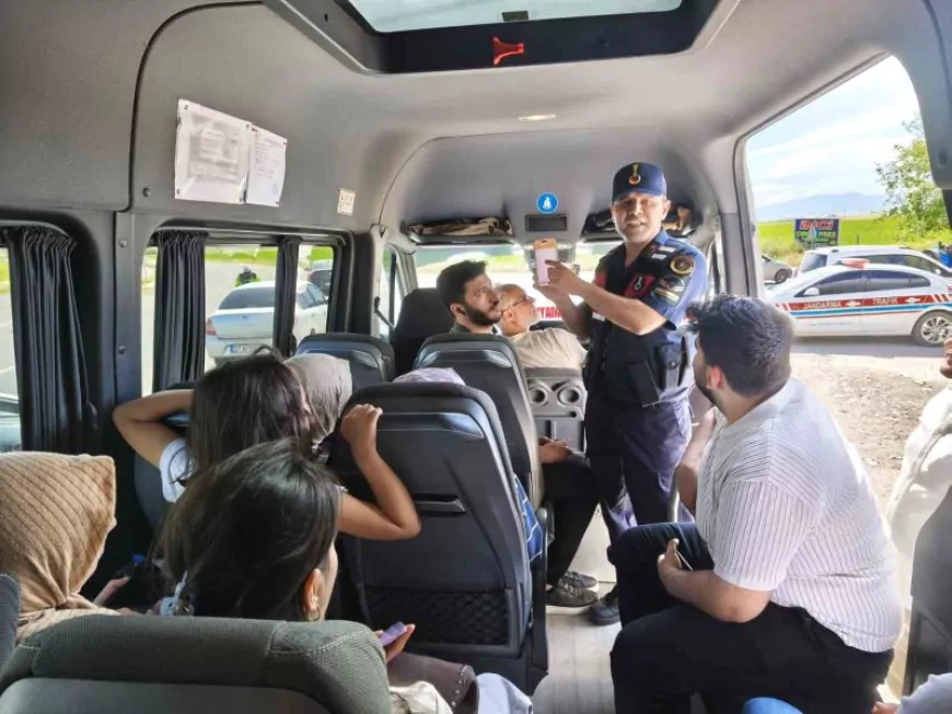 Gaziantep İl Jandarma Komutanlığı “Hayat 112 Acil” Uygulamasını Vatandaşlara Tanıttı