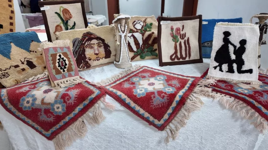 Şanlıurfa’da Hayat Boyu Öğrenme Haftası Sergisinde Kadın Kursiyerlerin El Emeği Eserleri Beğeniye Sunuldu