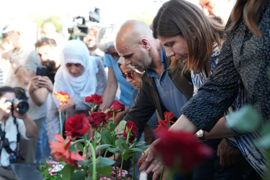 Diyarbakır Büyükşehir Belediyesi 5 Haziran Katliamında Yaşamını Yitirenleri Hafıza Mekânında Andı