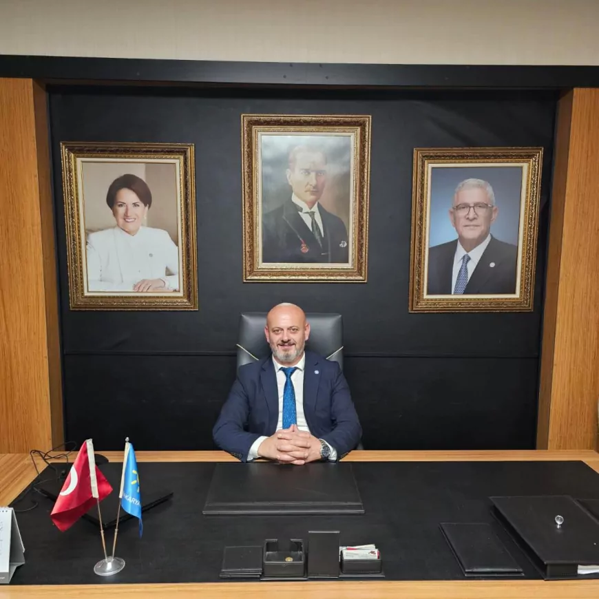 İYİ Parti Sakarya İl Başkanı Hasan Sarıoğlu: “Bu ülkenin çocukları hiç kimsenin alkış ordusu değildir”