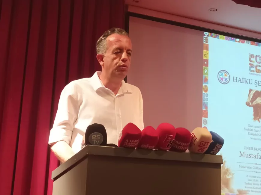 Eskişehir’de Haiku Şöleni Yoğun Katılımla Gerçekleşti, Mustafa Köz’e Onur Plaketi Takdim Edildi