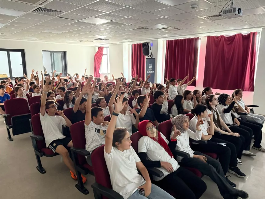 Hatay Büyükşehir Belediyesi Okullarda Düzenlediği Seminerlerle Haşerelerle Mücadelede Farkındalığı Artırıyor