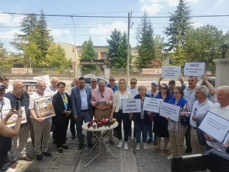 İYİ Parti Genel Başkanı Müsavat Dervişoğlu: “Türkiye’nin yaşadığı krizlerin temelinde Cumhurbaşkanlığı Hükümet Sistemi bulunuyor”