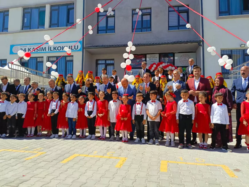 Milliyetçi Hareket Partisi Eskişehir İl Teşkilatı 24 Kasım İlkokulu’nun Açılış Törenine Katıldı