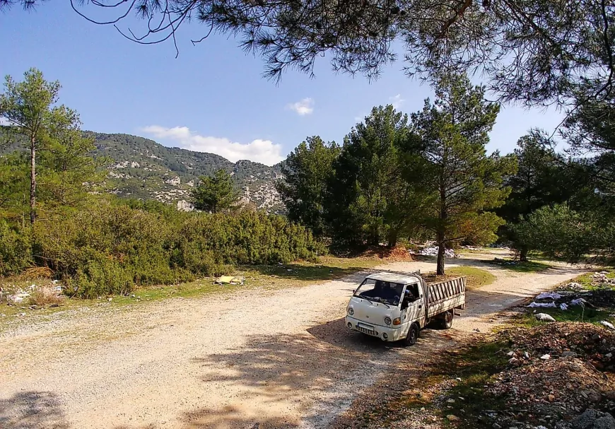 Muğla Büyükşehir Belediyesi Kaçak Hafriyat ve Moloz Dökümüne Karşı Drone Denetimini Başlattı