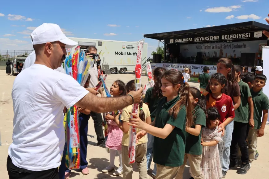 Şanlıurfa Büyükşehir Belediyesi Hayal Atölyesi Çocuk Şenliği ile öğrencileri sanat ve etkinliklerle buluşturdu