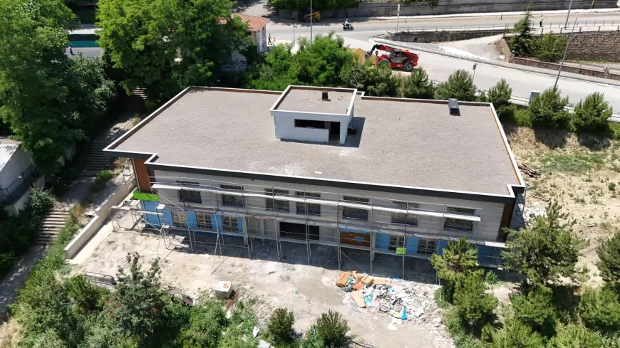 Karabük Belediye Başkanı Özkan Çetinkaya: “Büyüklerimizin Hayatına Değer Katacak Bir Merkez İnşa Ediyoruz”