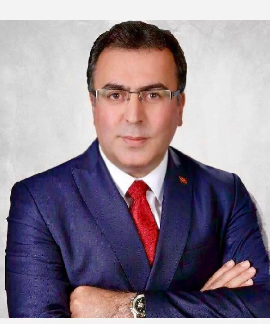 MHP Eskişehir İl Başkanı Ayhan Sezer: “Babalarımız Güçlü Toplumun ve Güçlü Türkiye’nin Temel Taşıdır”
