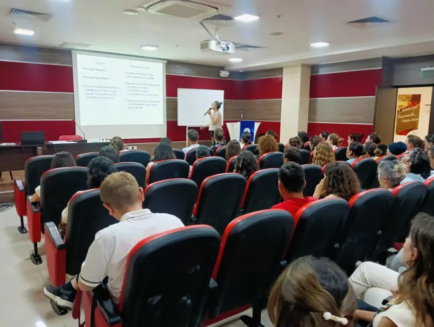 Muğla Büyükşehir Belediyesi Personeline Toplumsal Cinsiyet Eşitliği Eğitimi Verildi