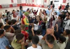Hatay Büyükşehir Belediyesi Altınözü'nde düzenlediği "Yaz Seninle Güzel" etkinlikleriyle çocukları bilim, teknoloji ve eğlenceyle buluşturdu